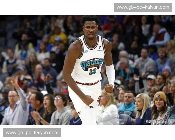 霓虹下的铁血交响：当纽约尼克斯遇上孟菲斯灰熊，一场关于尊严与坚韧的搏杀